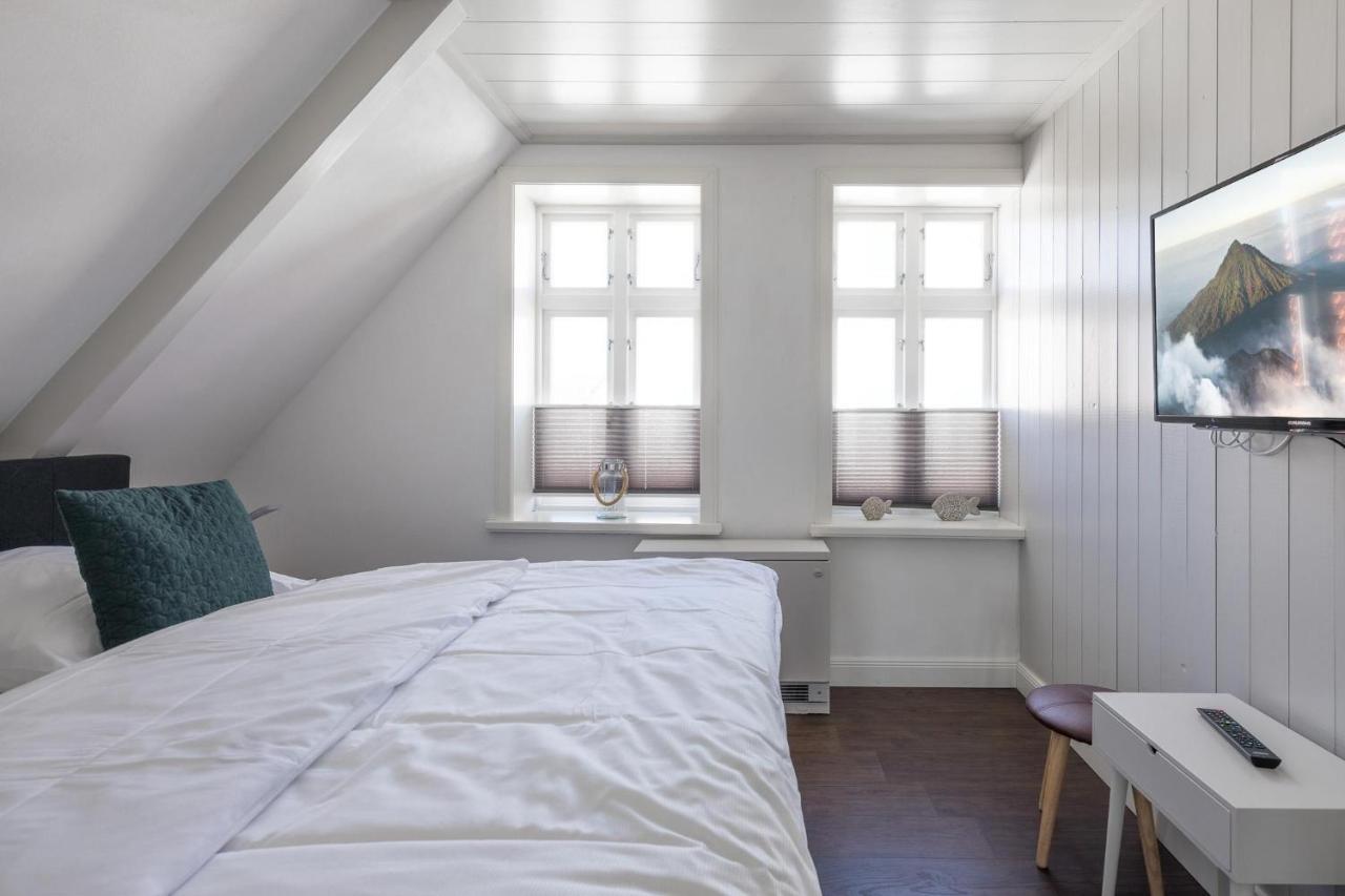Apartmenthaus Theodor Storm - Unter Sternen 후줌 외부 사진